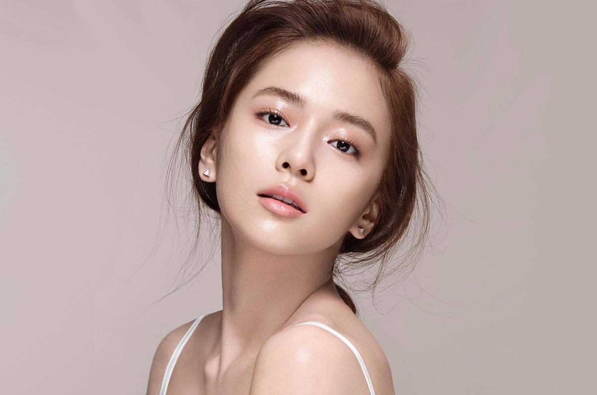 The Top K-Beauty Trends of 2025: What’s New, Innovative, and Worth Trying hero image