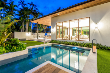 Luxury Shopping in South Florida: The Ultimate Guide main image